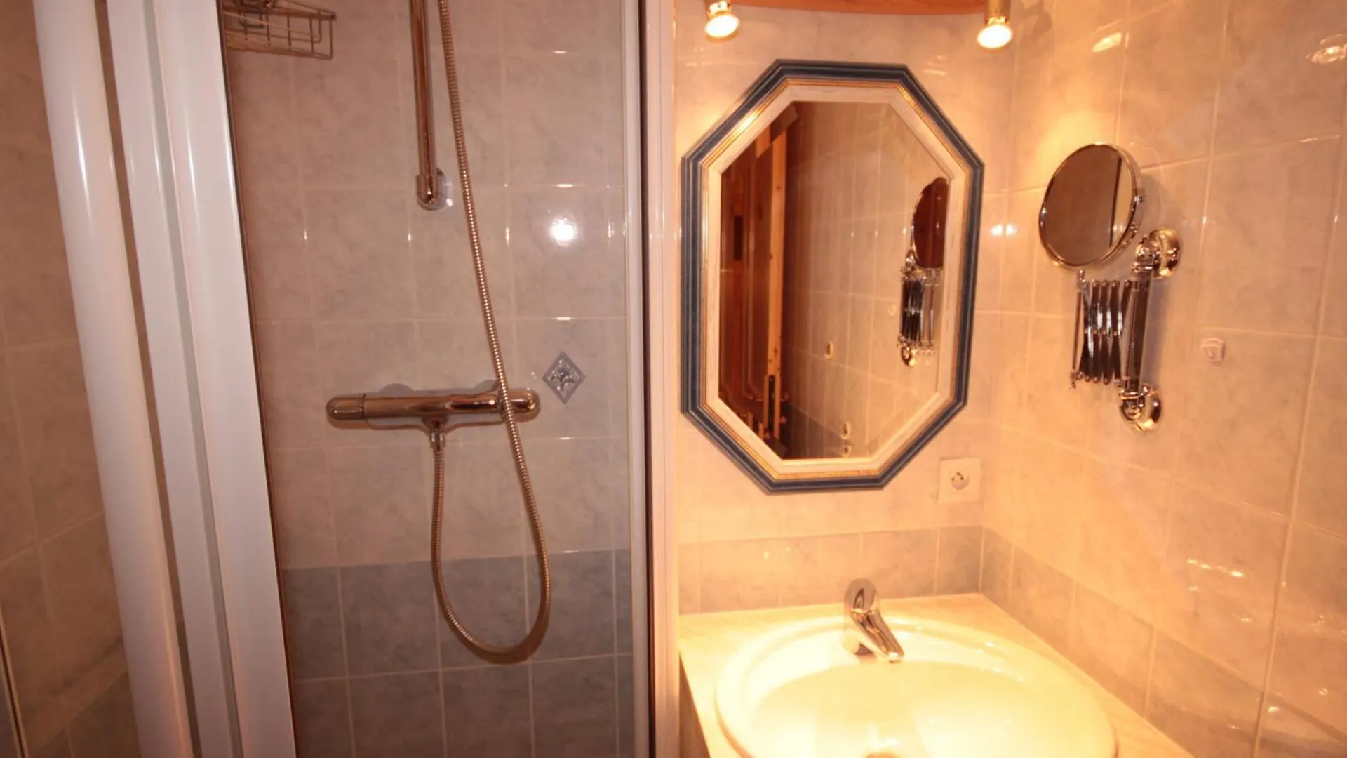 Studio Cosy Avec Balcon Sud, 2 Etoiles, 3-4 Pers, Tv, Lave-Vaisselle, Lave-Linge - Fr-1-293-132 Hauteluce France